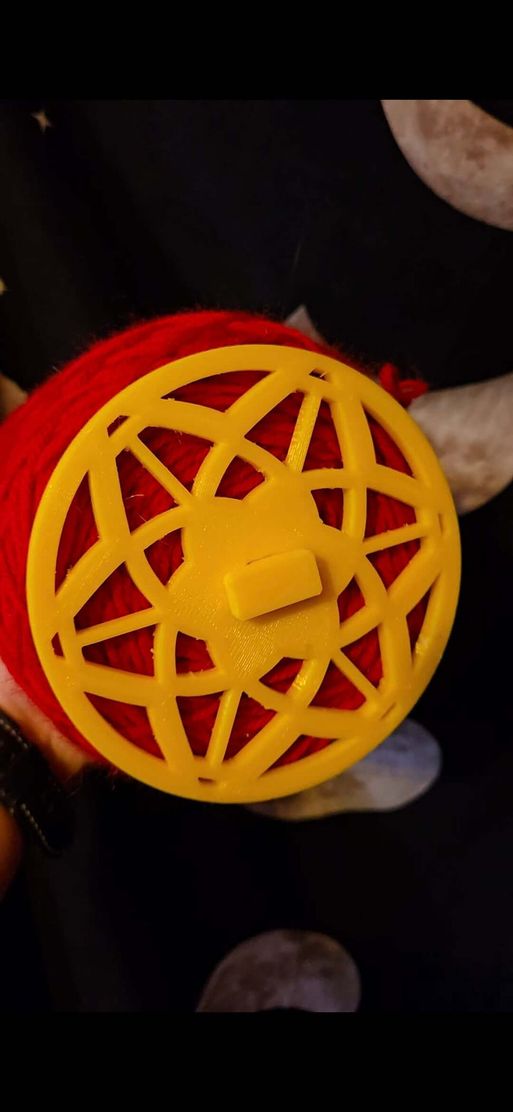 Portable Yarn Holder